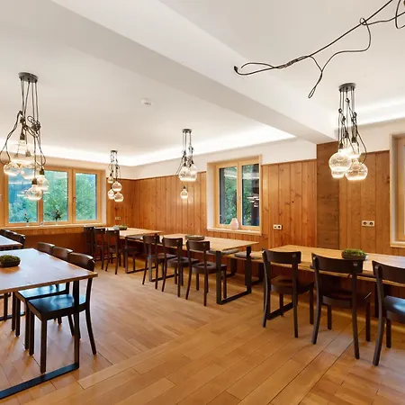Holiday home Lug Ins Tal - Gruppenhaus *