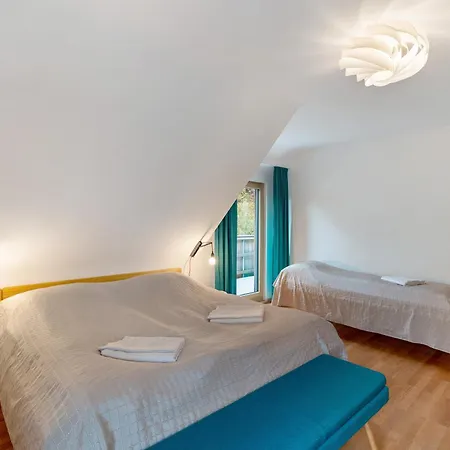 Lug Ins Tal - Gruppenhaus *