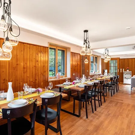 Lug Ins Tal - Gruppenhaus Baiersbronn