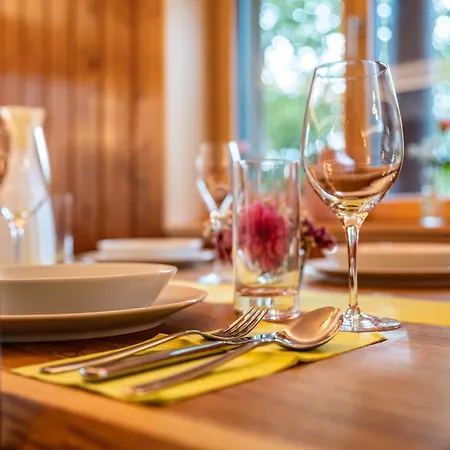 Сasa de vacaciones Lug Ins Tal - Gruppenhaus