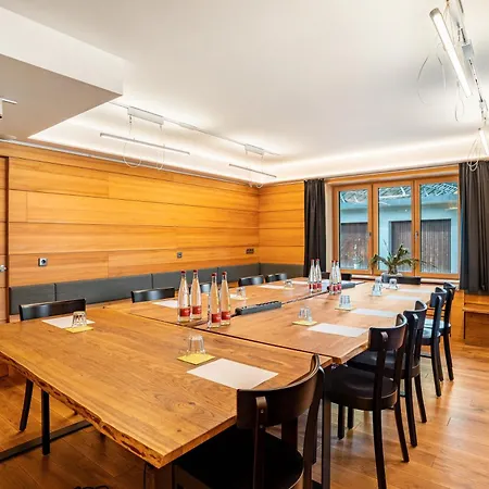 Сasa de vacaciones Lug Ins Tal - Gruppenhaus