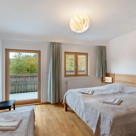 Lug Ins Tal - Gruppenhaus Vakantiehuis *